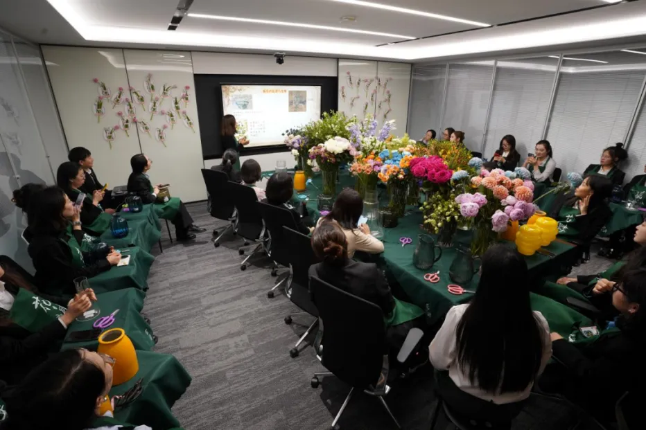 8716618a02604b8c97bdfb4abea75873