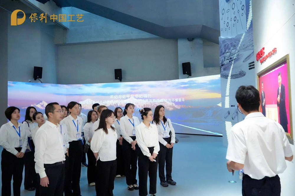 99f37222b8de49d59b45b7e39a604712