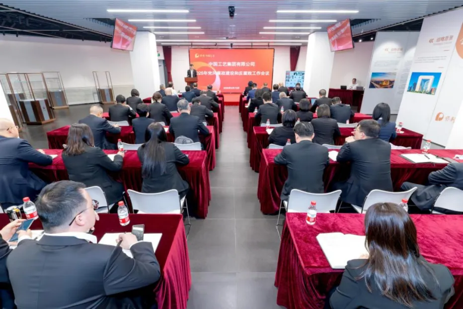 ec2ed32e947844bf9b268306b7abadac